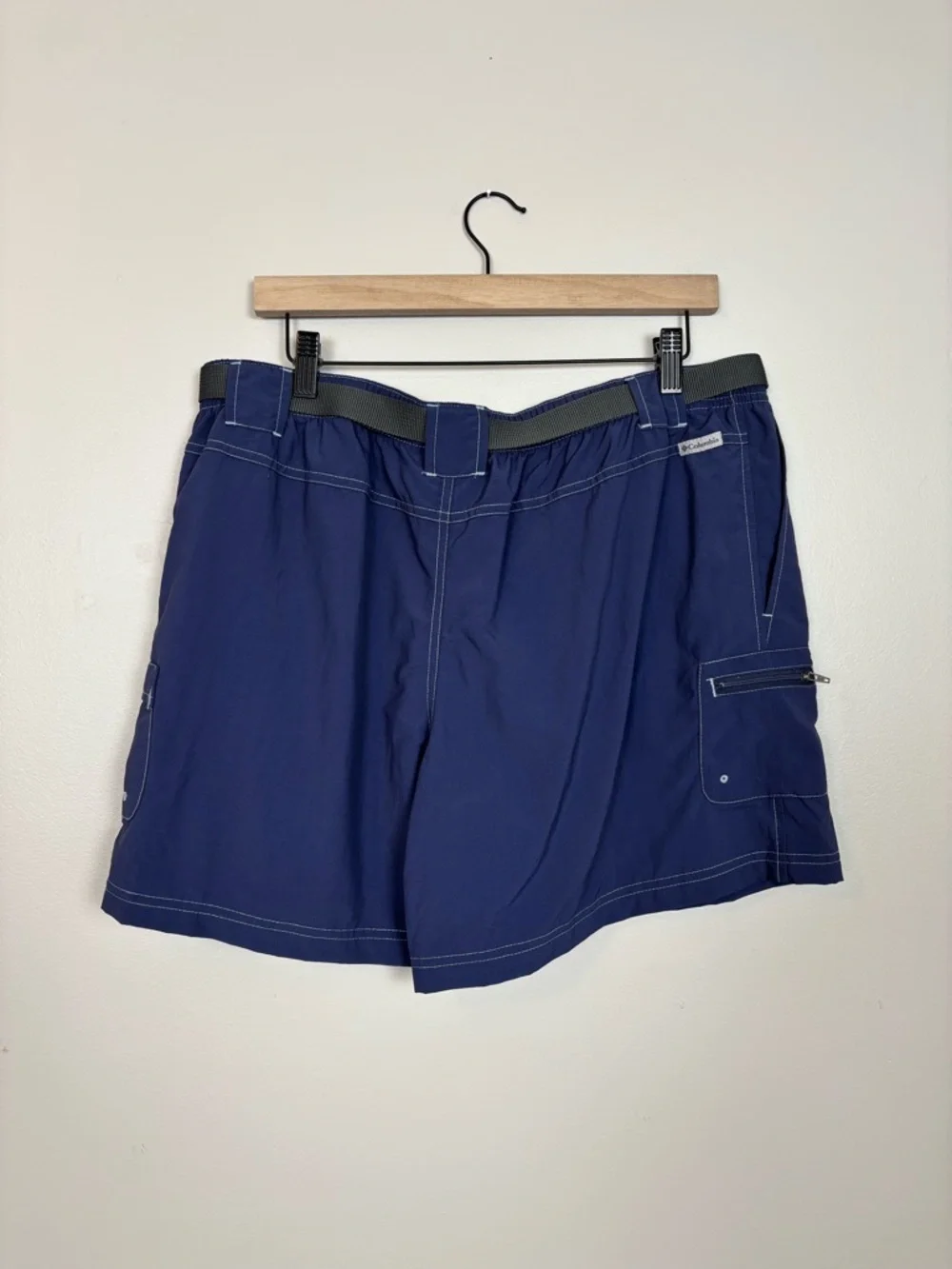 Columbia Womens Sandy River Cargo Shorts Womens XL Blue Belted UPF 30 Hiking
